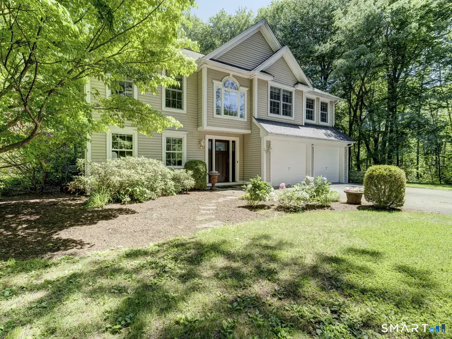 35 Woodsedge Court, Berlin, CT 06037 - #2