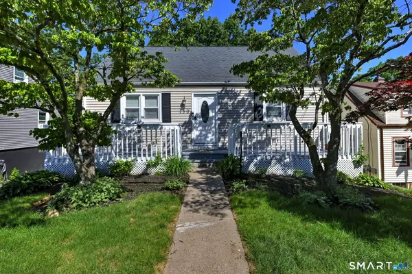 150 Hillcrest Road, Bridgeport, CT 06606