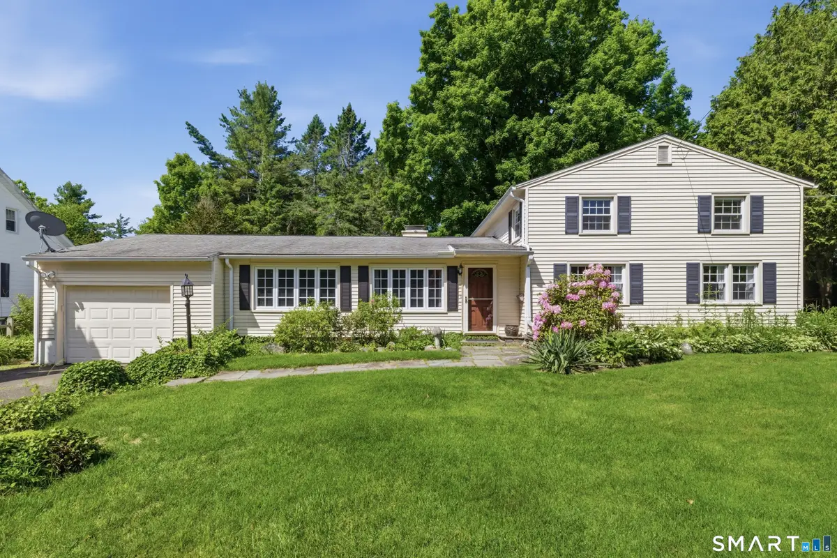 16 Hamilton Lane, Watertown, CT 06795 - #1