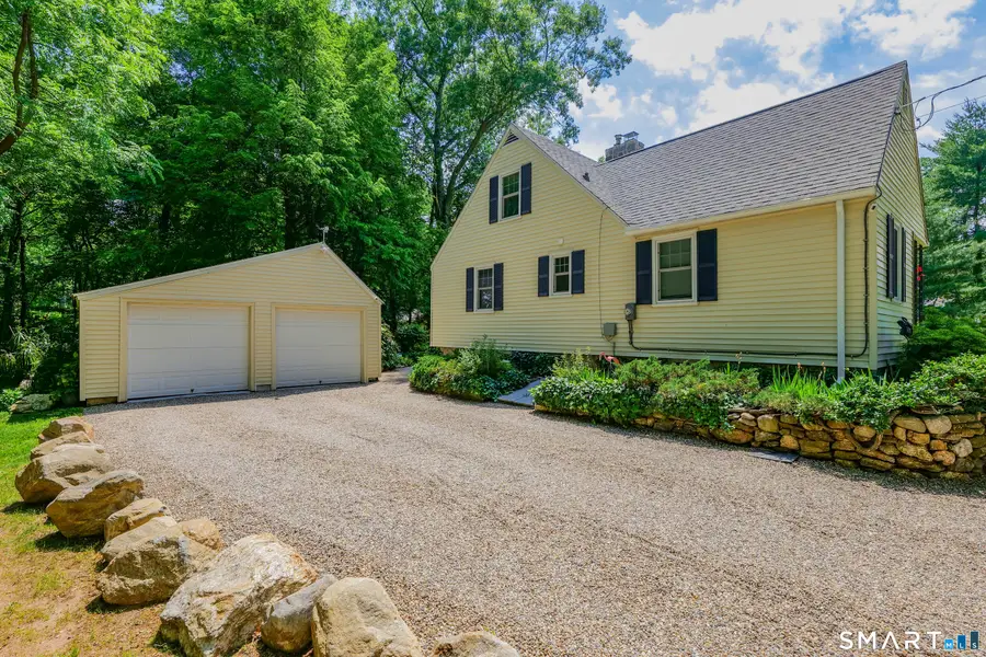 19 Stevens Street, Avon, CT 06001 - #2