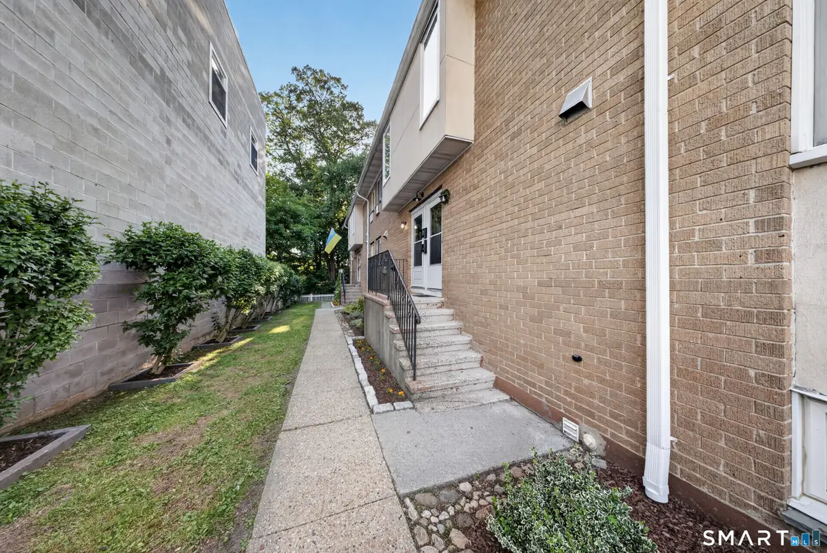 26 Highview Avenue #B, Stamford, CT 06907 - #1