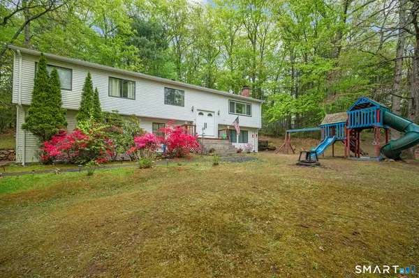 72 Old Meadow Plain Road, Simsbury, CT 06089
