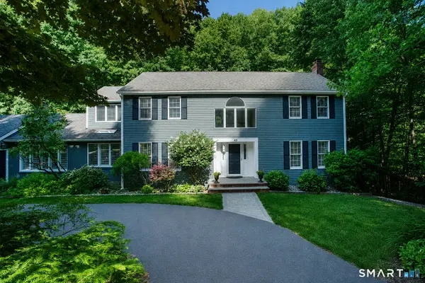 45 Wyngate, Simsbury, CT 06070