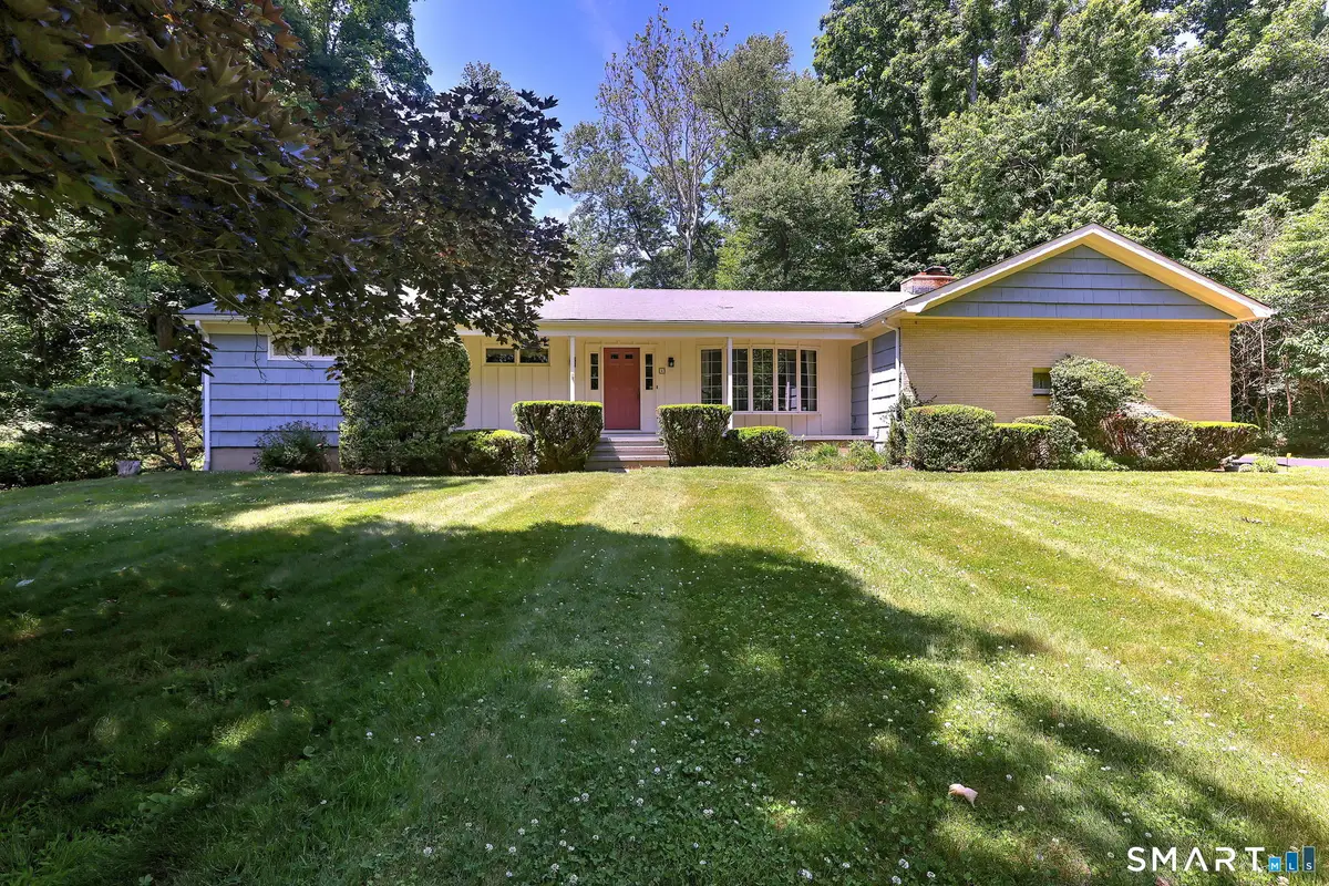 8 Mayflower Road, Norwalk, CT 06851 - #1