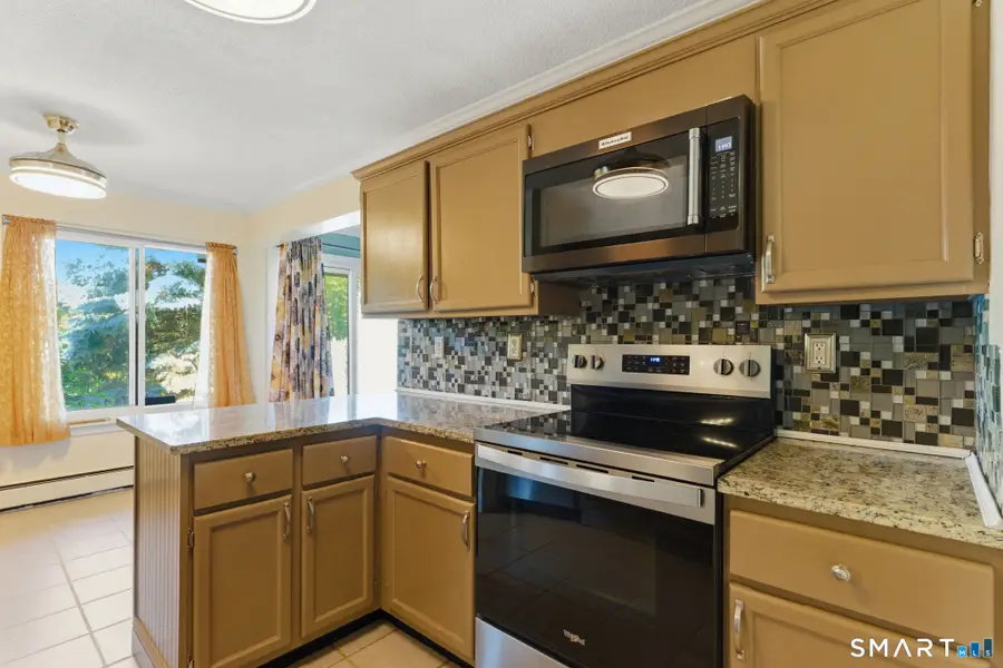 142 Woodland Drive #142, Cromwell, CT 06416 - #3