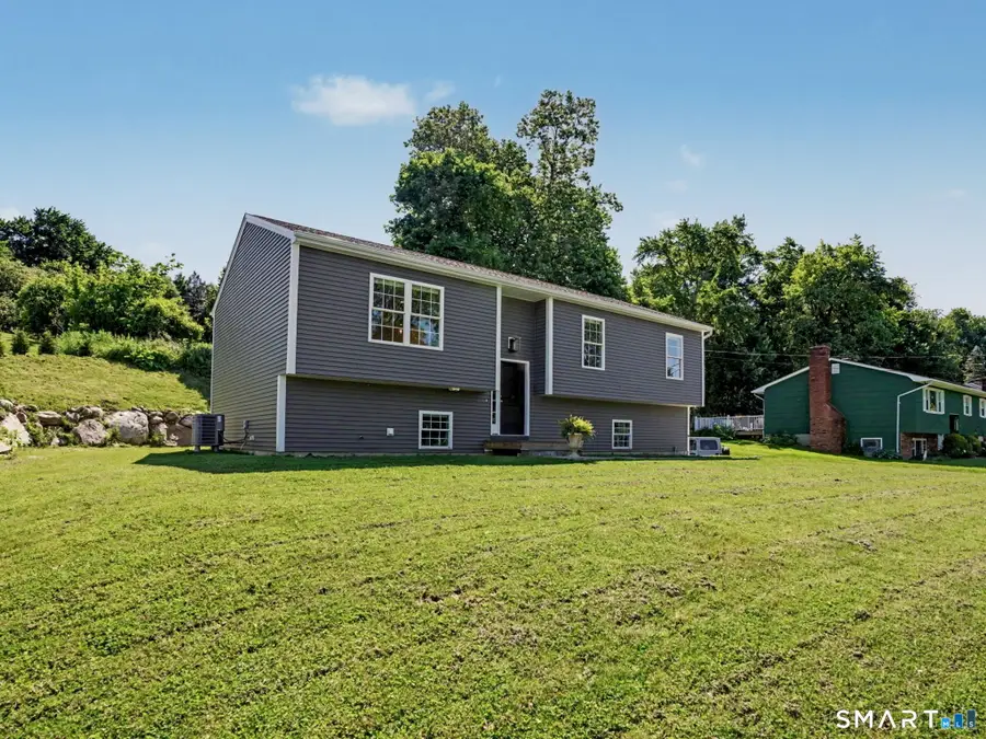 30 Lillian Avenue, New Fairfield, CT 06812 - #3