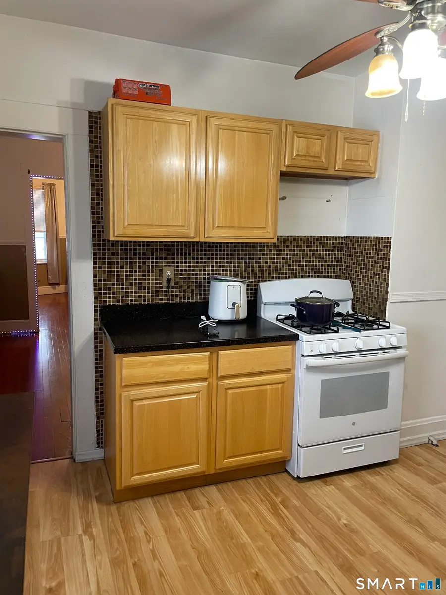 98-100 Carroll Avenue, Bridgeport, CT 06608 - #3