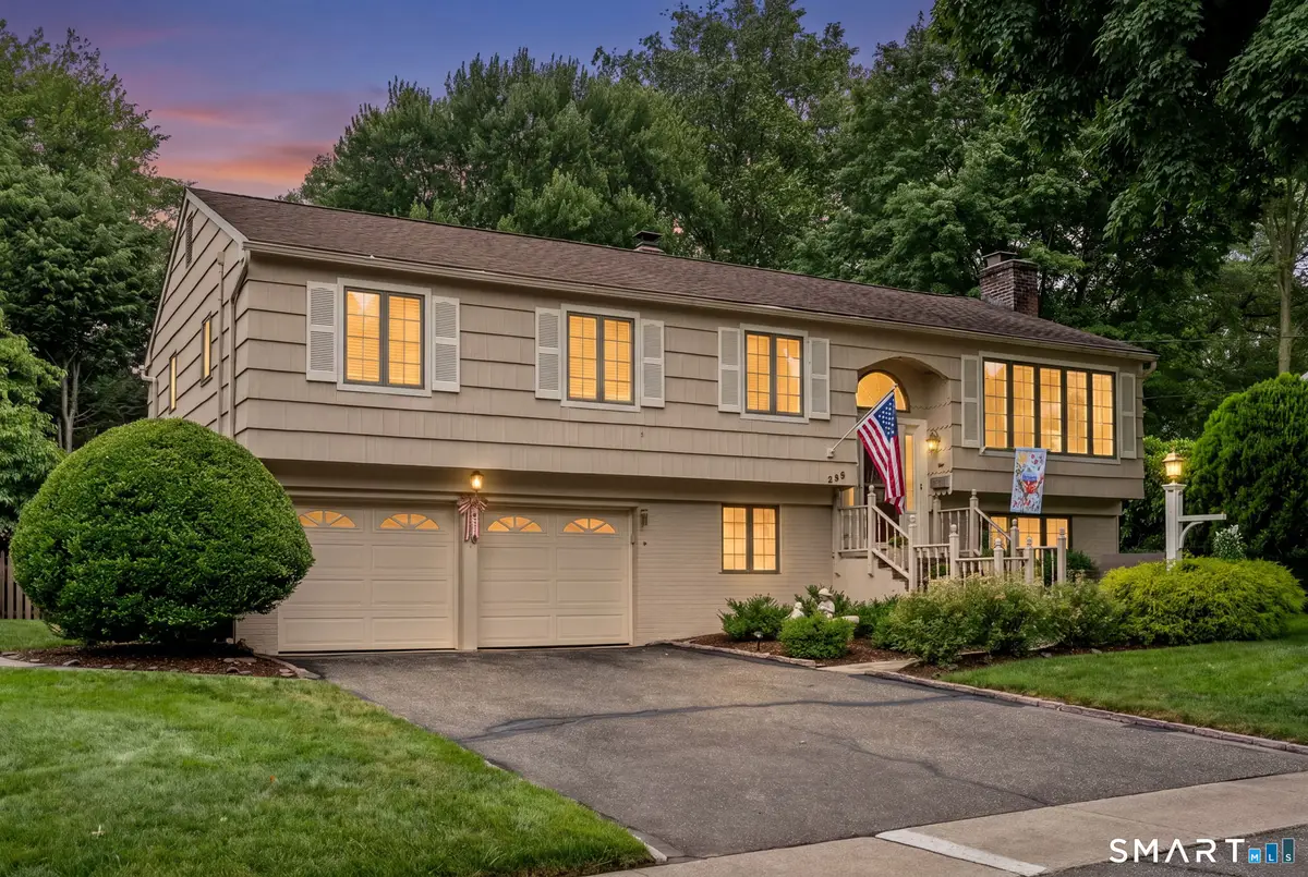 208 Sigwin Drive, Fairfield, CT 06824 - #1