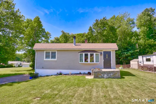 12 Knapp Drive, Prospect, CT 06712