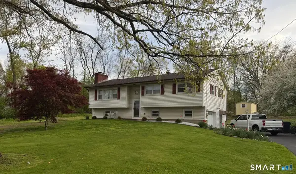 7 Rogers Drive, Danbury, CT 06810