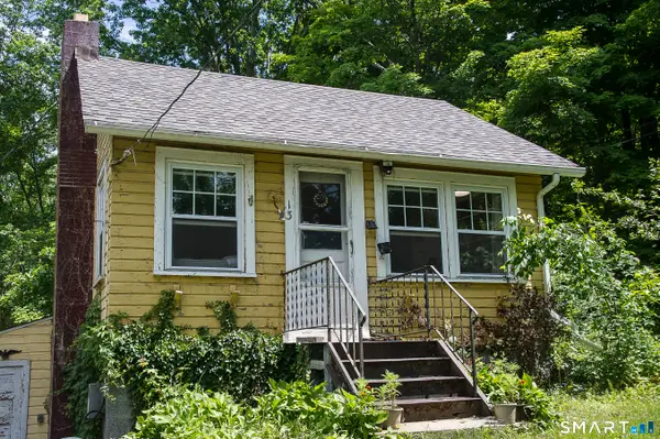 13 Webb Road, Naugatuck, CT 06770