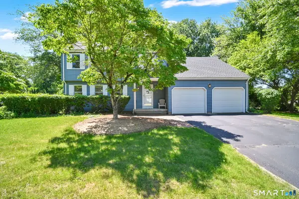 8 Hanover Lane, South Windsor, CT 06074