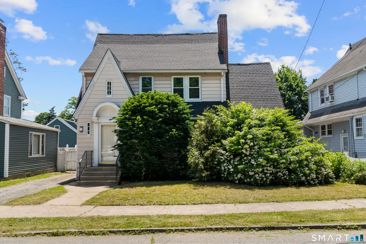 695 West Taft Avenue, Bridgeport, CT 06604 - #1