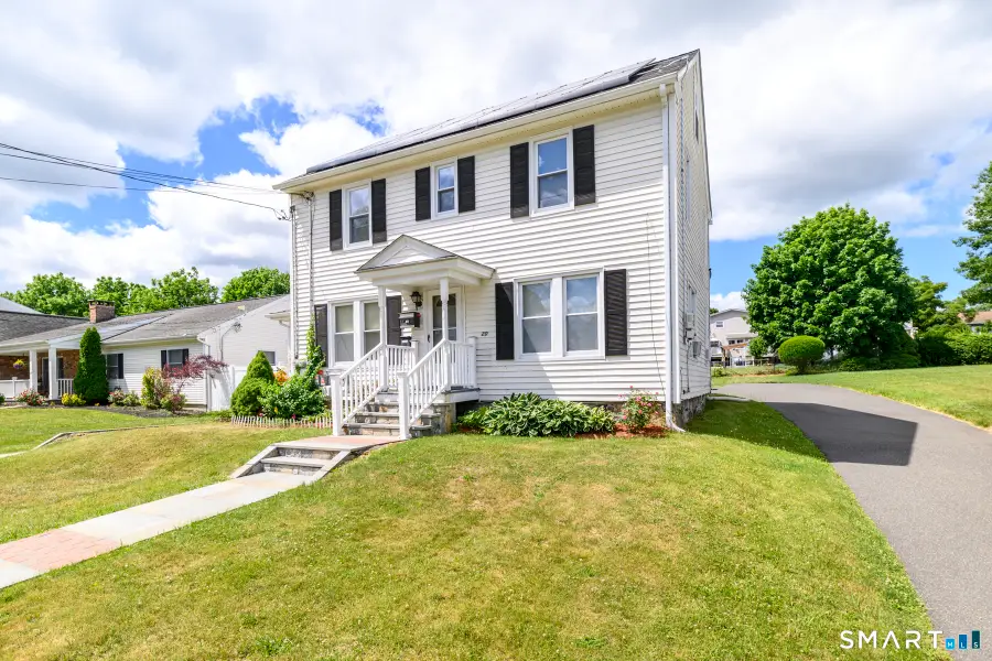 20 Laurel Street, Danbury, CT 06810 - #2