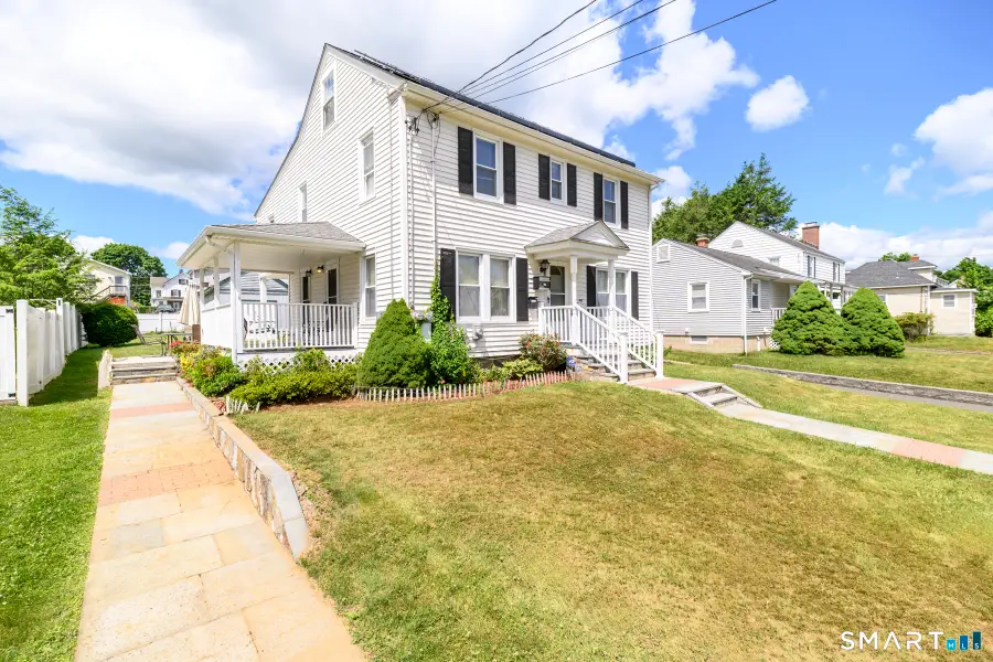 20 Laurel Street, Danbury, CT 06810 - #3