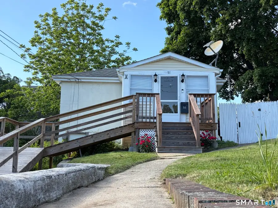 51 Dell Avenue, New London, CT 06320 - #3