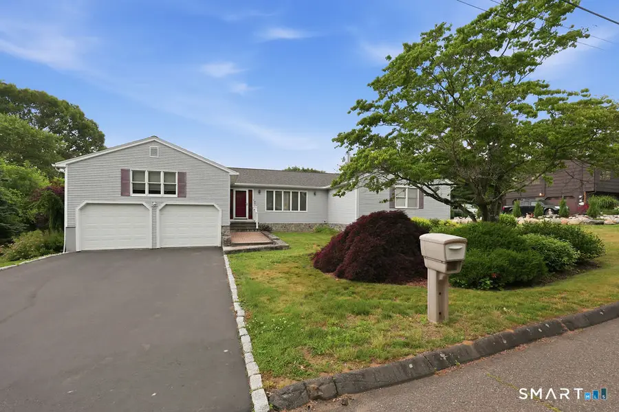 7 Dogwood Drive, Ansonia, CT 06401 - #3