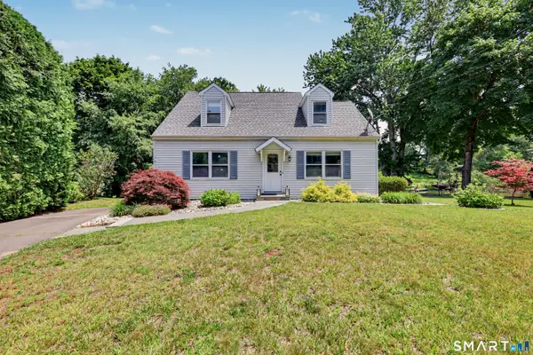 8 Apple Blossom Lane, Danbury, CT 06811