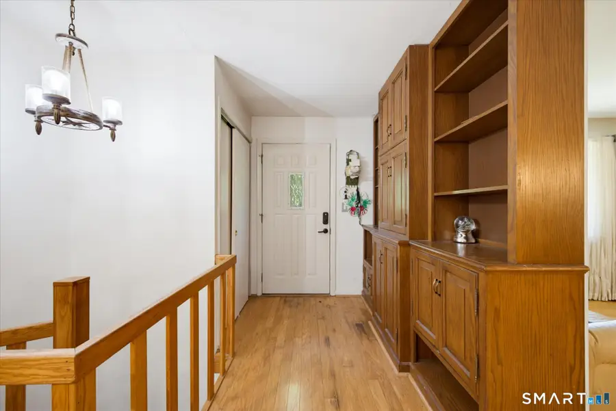 10 Glenwood Terrace, Cromwell, CT 06416 - #3
