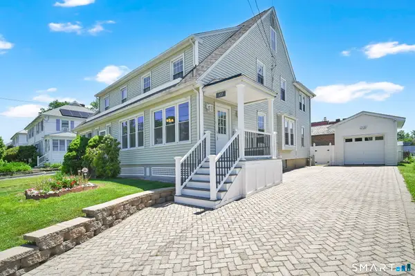 107 Washington Circle, West Hartford, CT 06119