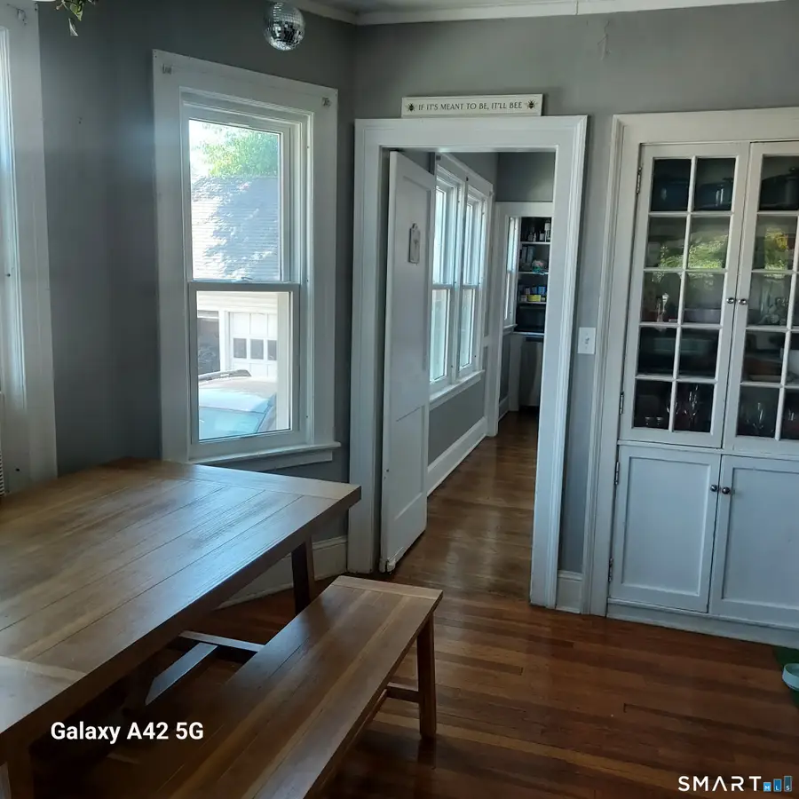 162 Wadsworth St Extension, Manchester, CT 06040 - #3