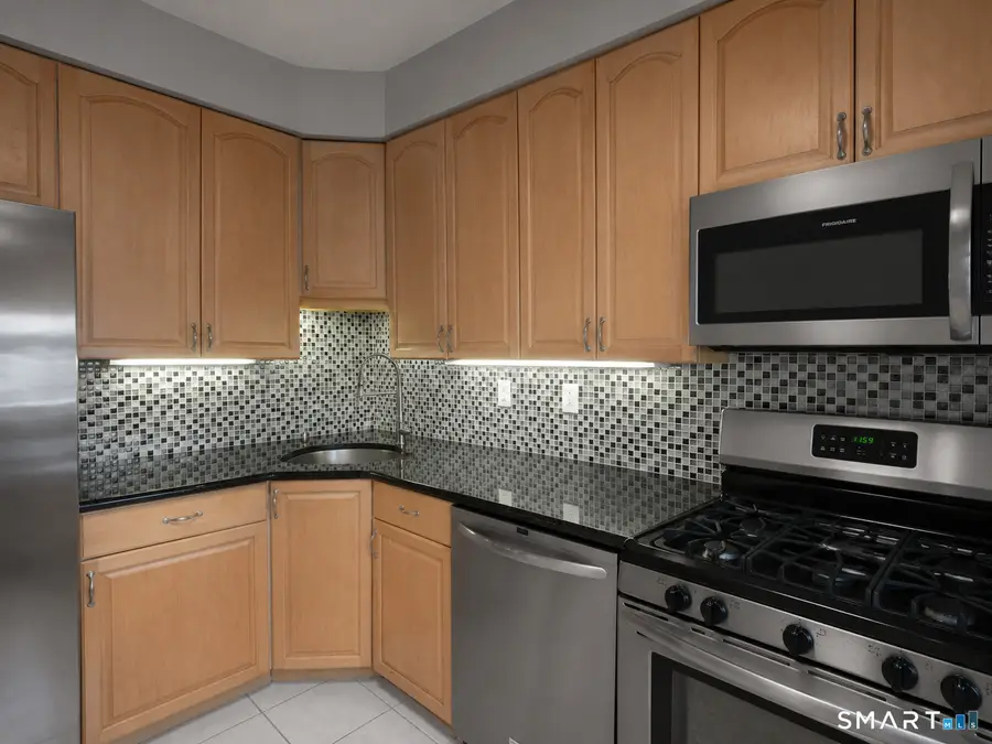 71 Strawberry Hill Avenue #1015, Stamford, CT 06902 - #3