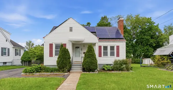 64 Mckinley Street, Manchester, CT 06040