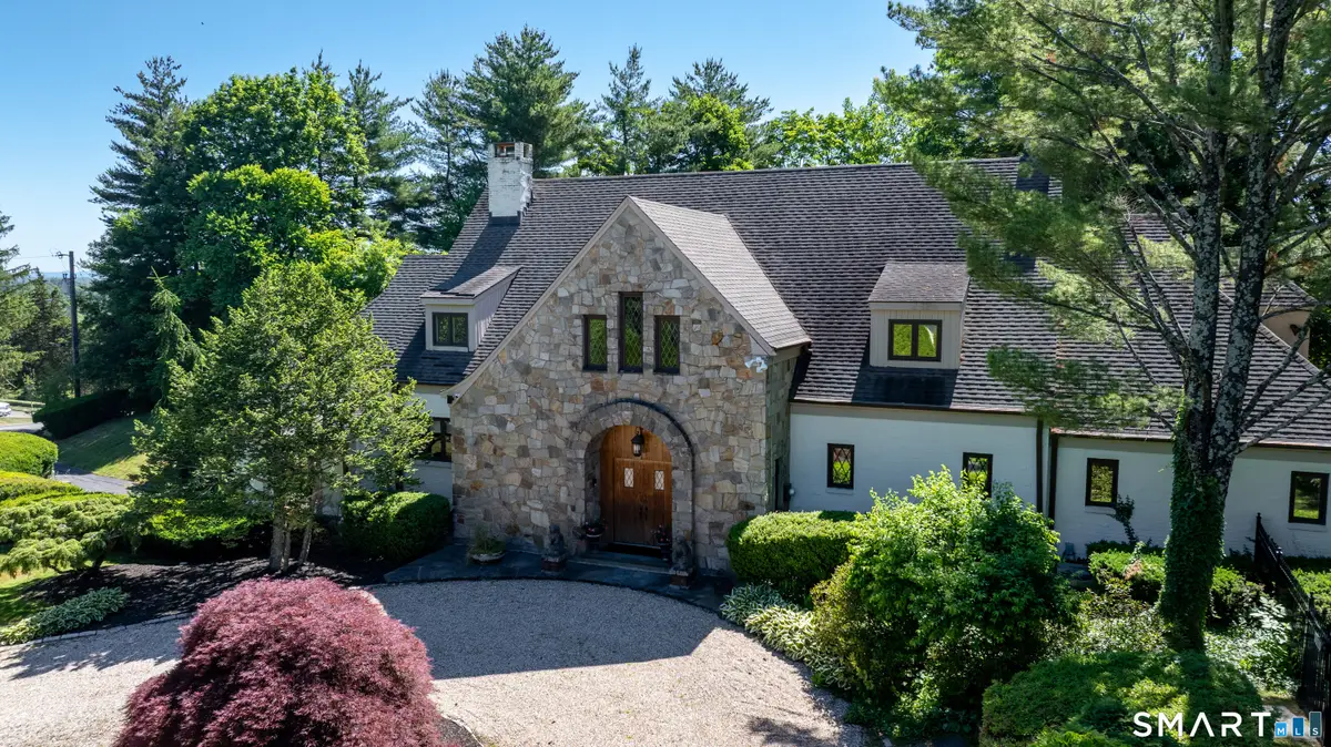 33 Mountain Farms Road, West Hartford, CT 06117 - #1