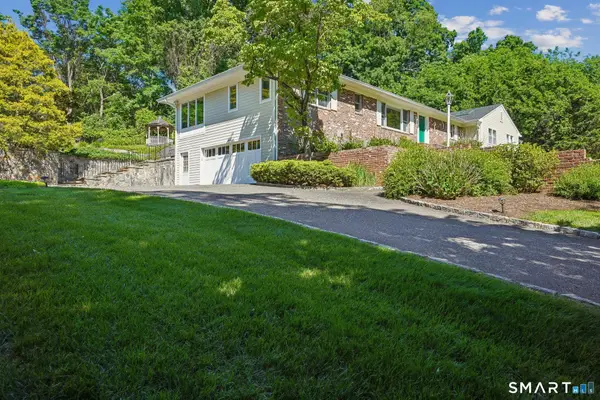 3 Mary Joy Lane, Stamford, CT 06903