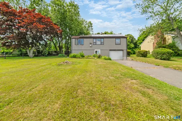 63 Lakeside Drive, Plymouth, CT 06782