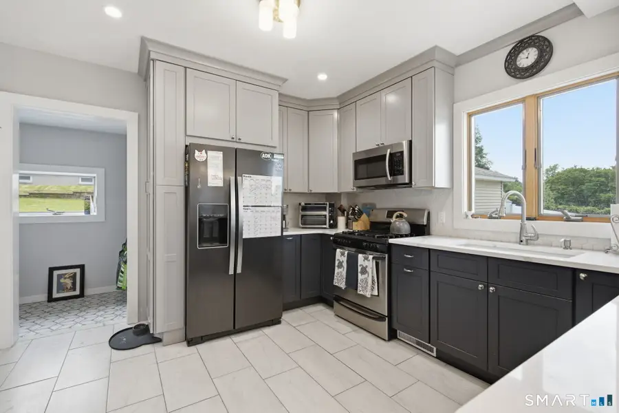 250 Bradley Avenue, Waterbury, CT 06708 - #3