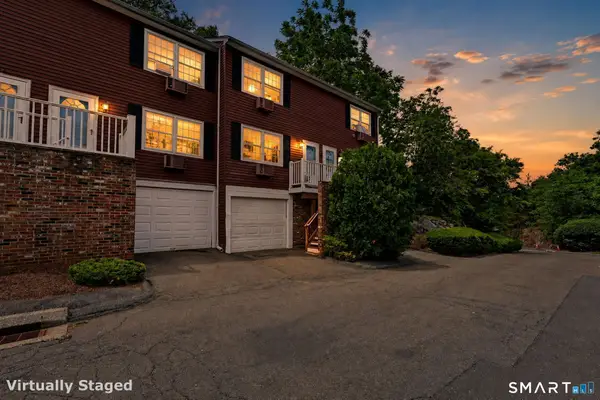 12 Camelot Drive #A2, Norwalk, CT 06850