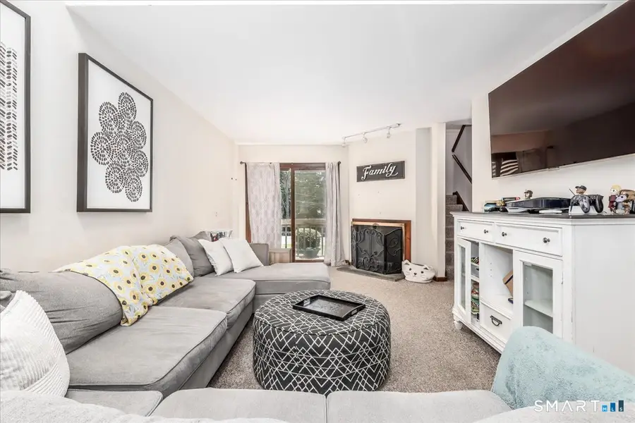 23 Twin Oaks #23, New Milford, CT 06776 - #3