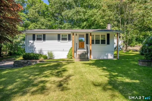 912 Route 163, Montville, CT 06370