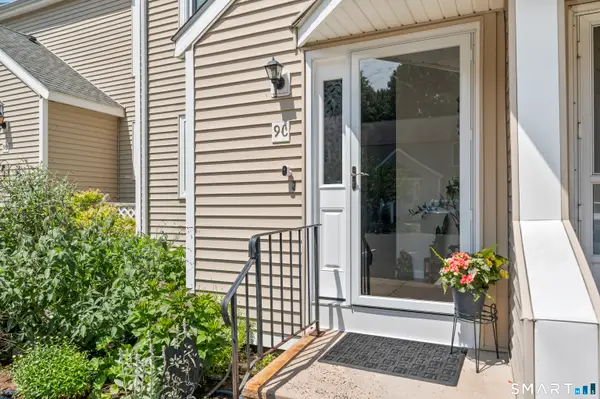 9 The Hamlet Unit C #C, Enfield, CT 06082