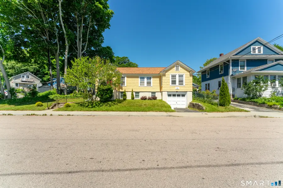 36 Briggs Street, New London, CT 06320 - #2