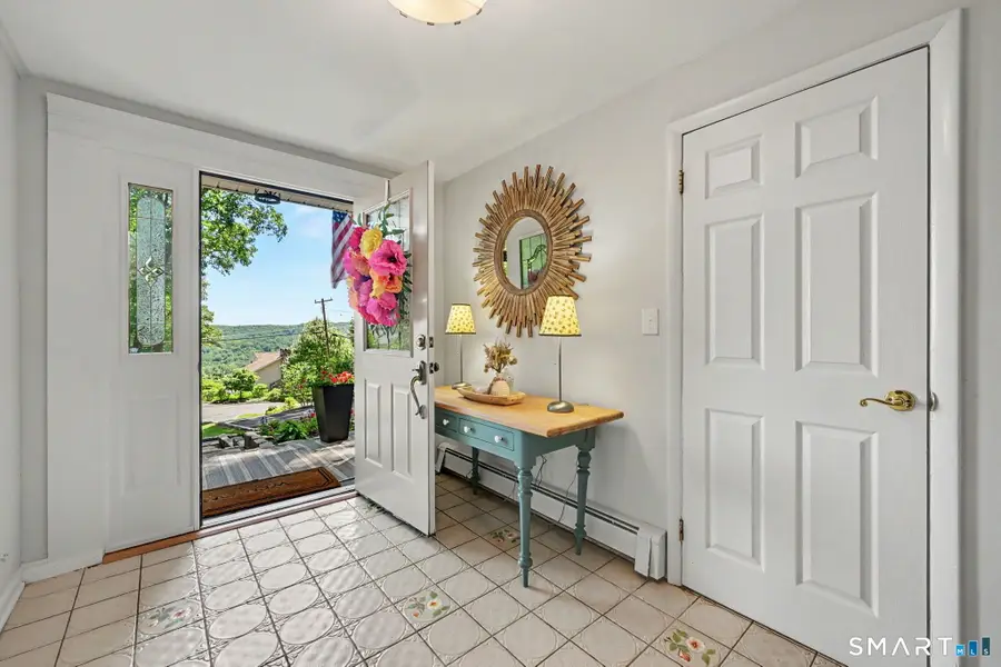 52 Seth Low Mountain Road, Ridgefield, CT 06877 - #3