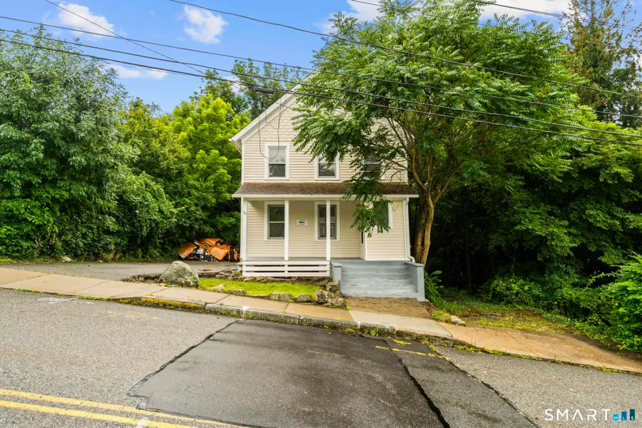 56 Evergreen Avenue, New London, CT 06320 - #2