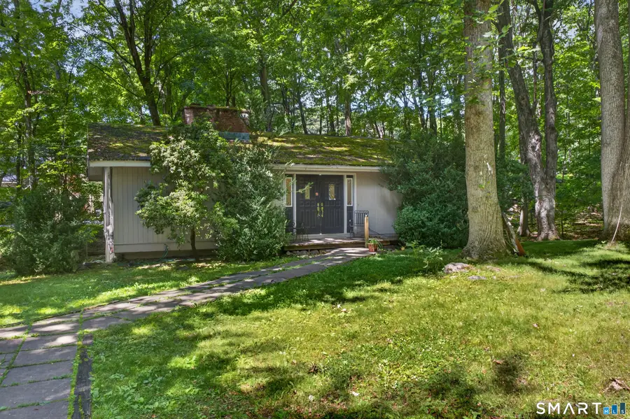 25 Lords Highway East, Weston, CT 06883 - #2