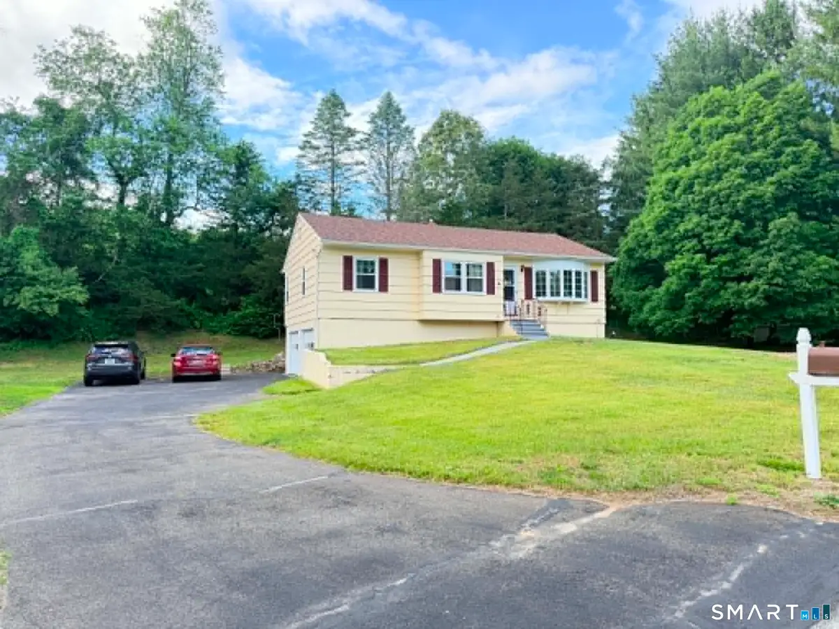 4 Cherry Heights Terrace, Newtown, CT 06482 - #1