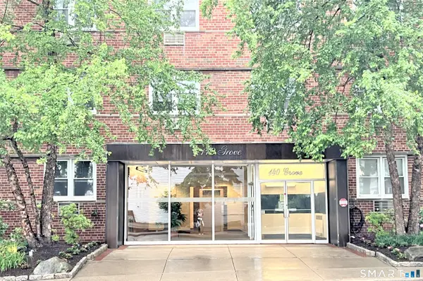 140 Grove Street #2H, Stamford, CT 06901