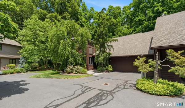 54 Ironwood Road #54, West Hartford, CT 06117