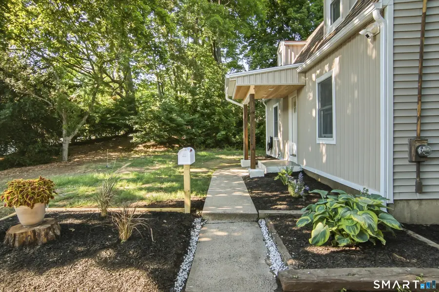 16 Deepwood Drive, Cheshire, CT 06410 - #3