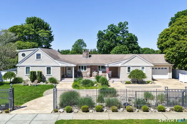 1085 Ocean Avenue, New London, CT 06320