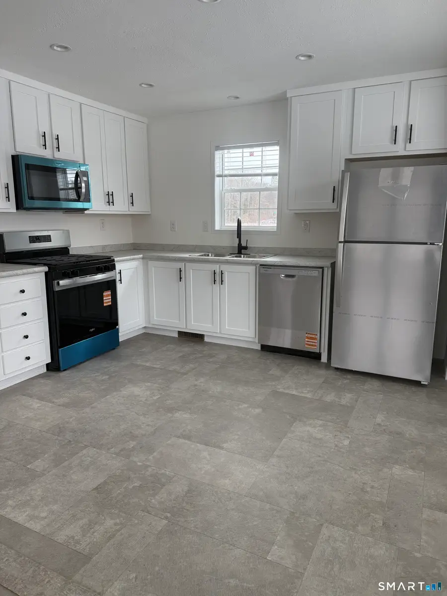 #12, 421 Norwich Westerly Road, North Stonington, CT 06359 - #3