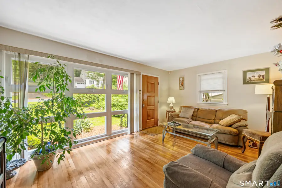 80 Briar Cliff Avenue, Waterbury, CT 06708 - #2