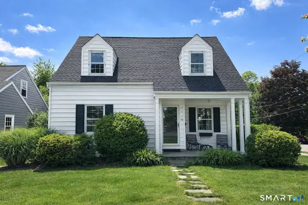 10 Ludlow Manor, Norwalk, CT 06855