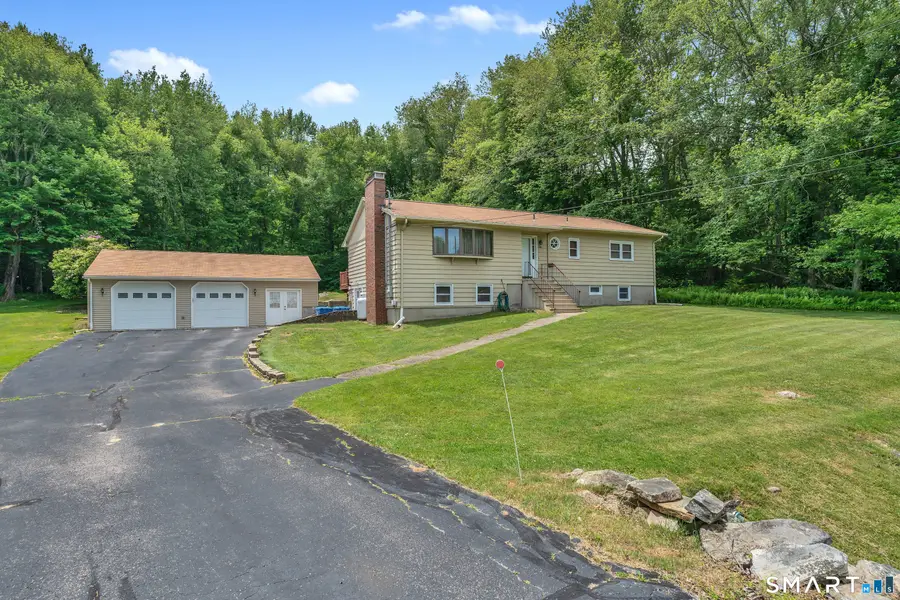 688 Raymond Hill Road, Montville, CT 06382 - #3