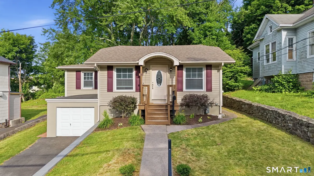118 Columbus Avenue, Meriden, CT 06451 - #1