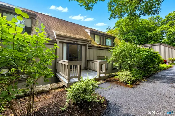 517 Heritage Village #A, Southbury, CT 06488
